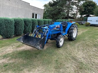 Traktor ISEKI TA317 + čelní nakladač s klapačkou - 2