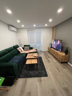 TV stolek - 2