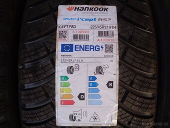 Zimní pneu 225/45/17 R17 Hankook - NOVÉ - 2