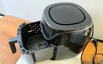 Horkovzdušná fritéza Russell Hobbs 27170 56 - 2