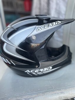 Helma na motorku - 2