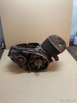 Jawa ČZ 150/352 motor - 2