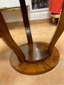 Odkladaci konferenční stolek dřevěný - 2