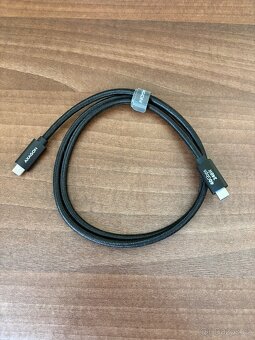 Datový kabel AXAGON USB4 240W - 2
