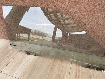 Honda CRX1g okno - 2