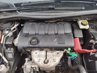 Citroen C4 1.4i16v - 2