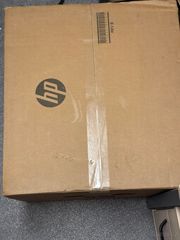 HP Color LaserJet – 2×550-sheet INPUT TRAY + STAND - 2