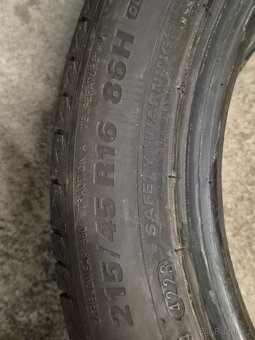 215/45r16 Kumho letni - 2