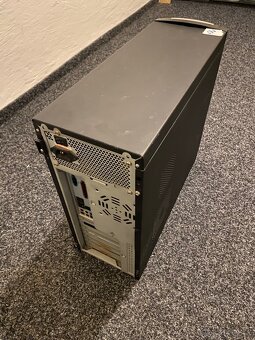 Stará PC skříň + zdroj (Eurostar - 400W) - 2