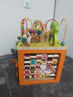 Interaktivní dřevěná kostka - 2