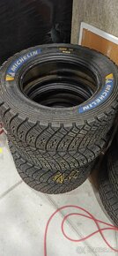 Autocross pneu Michelin LTX Force 17/65-15(215/60 R15) - 2