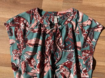 Letní vzdušný top Quiksilver, vel.M - 2