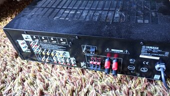 Yamaha RX-V367 5.1 - 2