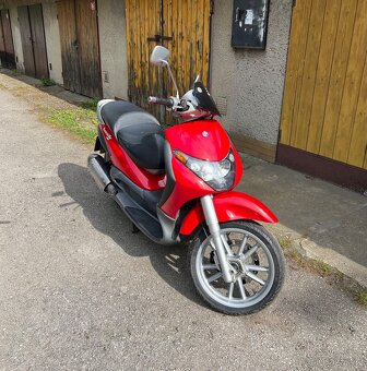 Piaggio Beverly 200 - 2