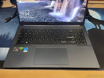 ASUS Vivobook 15 OLED (M3500QC) – Ryzen 5, RTX 3050 - 2