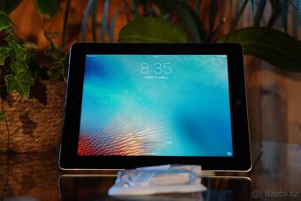 iPad 3.generace 64GB - 2
