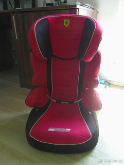Autosedačka Scuderia Ferrari 15-36kg - 2