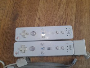 Dvě konzole Wii - 2