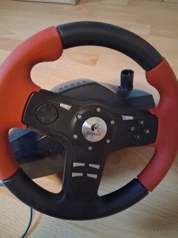 Volant a pedály na pc - 2