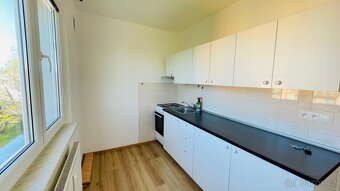 Ponájem světlého bytu 2+1, balkon, 8.května, Šumperk - 2