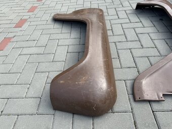 UAZ 469, přední blatníky, originál nové - 2
