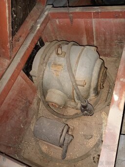Stabilní motor Kolben-Daněk - 2