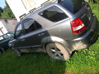 Kia Sorrento - 2