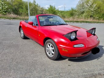 Mazda MX-5 ve verzi NA - 2
