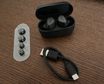 Jabra Elite 3, bezdrátová sluchátka - 2