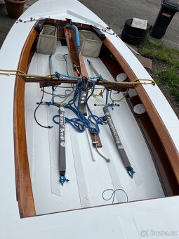 plachetnice pirát - 2