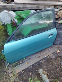 Prodám přední levé dveře Mitsubishi Colt 97 - 2