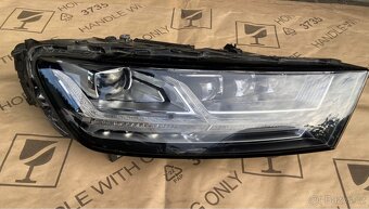 světlomet přední pravý - LED MATRIX AUDI Q7 4M0 4M0941784C - 2