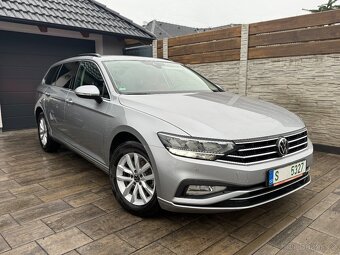 Volkswagen Passat 2.0tdi 110kw 2022 DSG KAMERA ACC TAŽNÉ - 2
