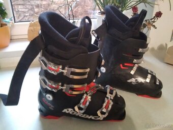 lyzaky NORDICA vel 27 - 2