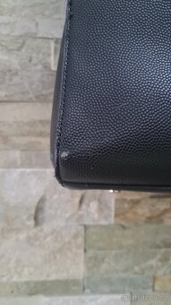 Prostorná černá kabelka 19V69 - 2