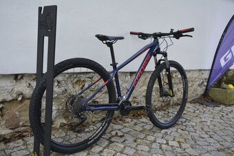 Kross Level 2.0 S 29'' zánovní - půjčovna - 2