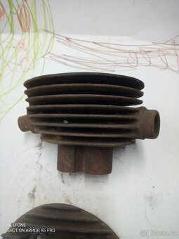 Válec plus hlava Manet - 2