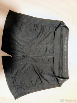 PÁNSKÉ BOXERKY -- vel. L - 2