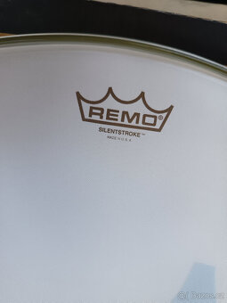REMO SILENTSTROKE 24" - 2