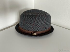 Klobouk pro muže i ženy - 2