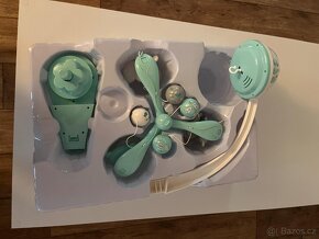 Kolotoč nad postýlku - 2