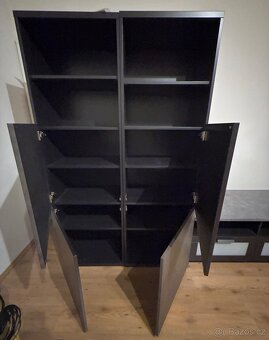 Skřínky a TV stolek Ikea - 2