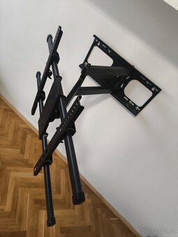 Držák na televizi - 2