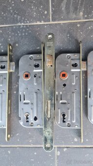 Zámek zadlabací, obyčejný klíč - 2