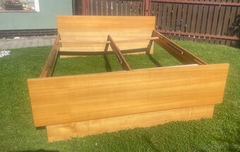 Rám manželské postele - 2