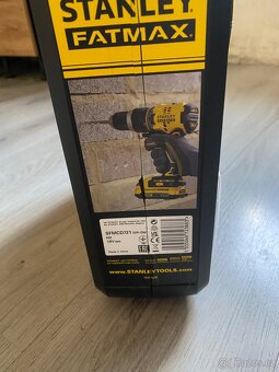 Aku příklepová vrtačka Stanley FatMax - 2