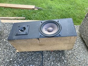 Reproduktor / subwoofer - 2