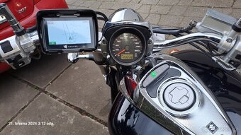 SUZUKI M800 Intruder - 2
