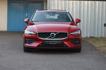Volvo V60 D3 Momentum Automat+LED+Tažné+Panorama - 2