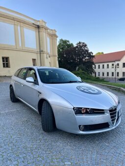 Alfa Romeo 159 1,9JTD NOVA STK , TAŽNÉ - 2